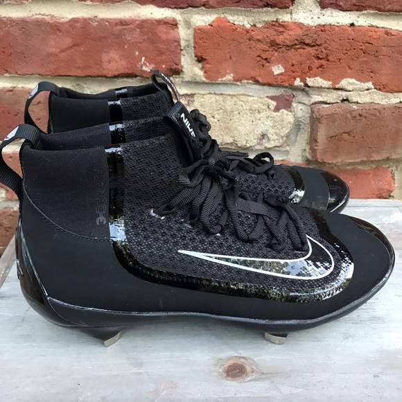 NIKE Alpha Huarache Elite Mid Baseball Cleats - Picture 3 of 8